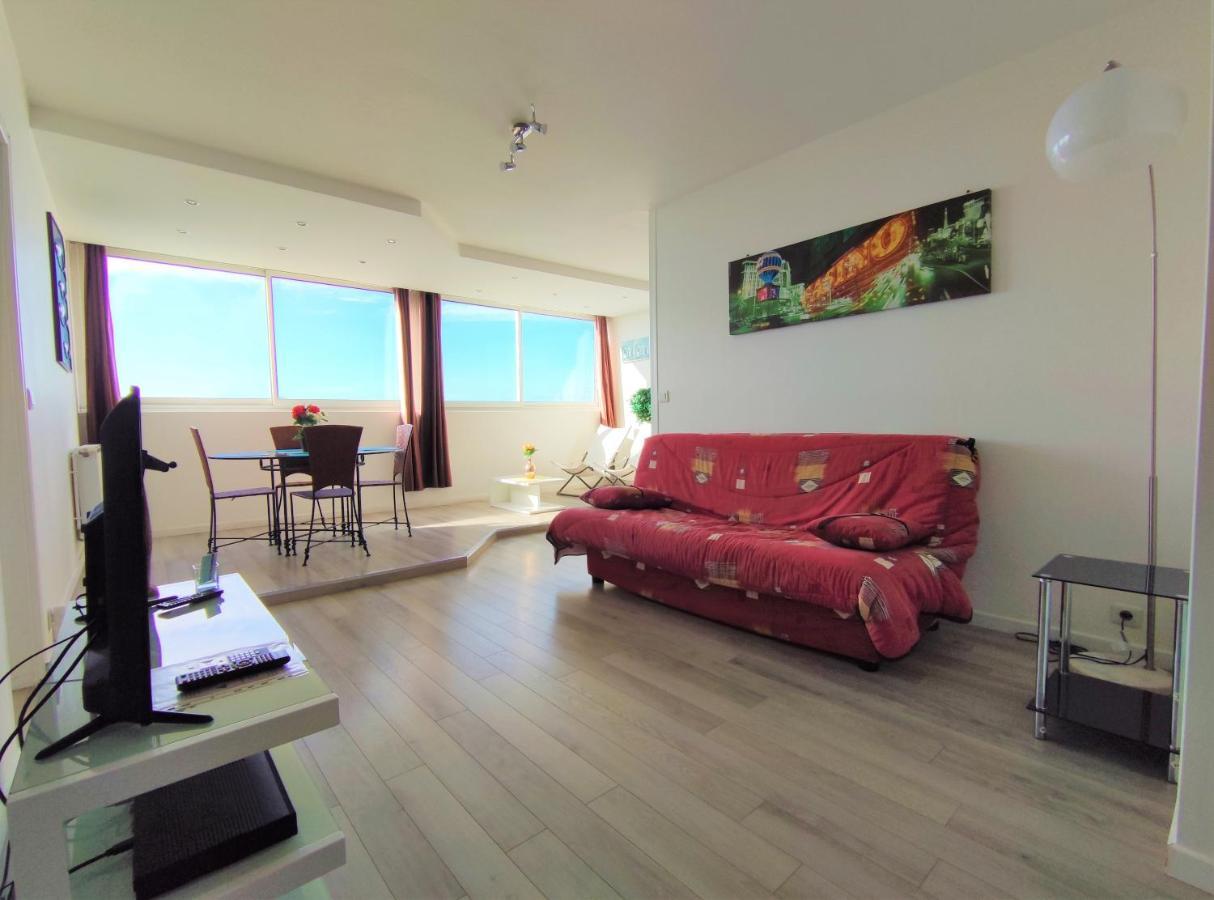 6 Appartements Et 4 Adresses A Mi-Chemin Entre Le Vieux Port Et L Ile De Re ลาโรแชล ภายนอก รูปภาพ