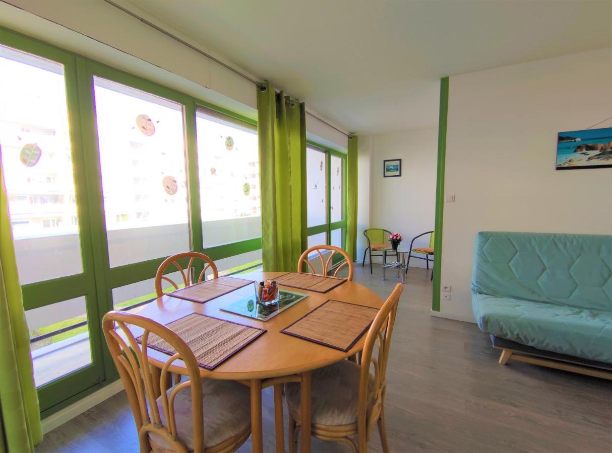 6 Appartements Et 4 Adresses A Mi-Chemin Entre Le Vieux Port Et L Ile De Re ลาโรแชล ภายนอก รูปภาพ