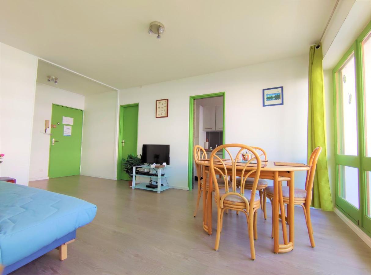 6 Appartements Et 4 Adresses A Mi-Chemin Entre Le Vieux Port Et L Ile De Re ลาโรแชล ภายนอก รูปภาพ