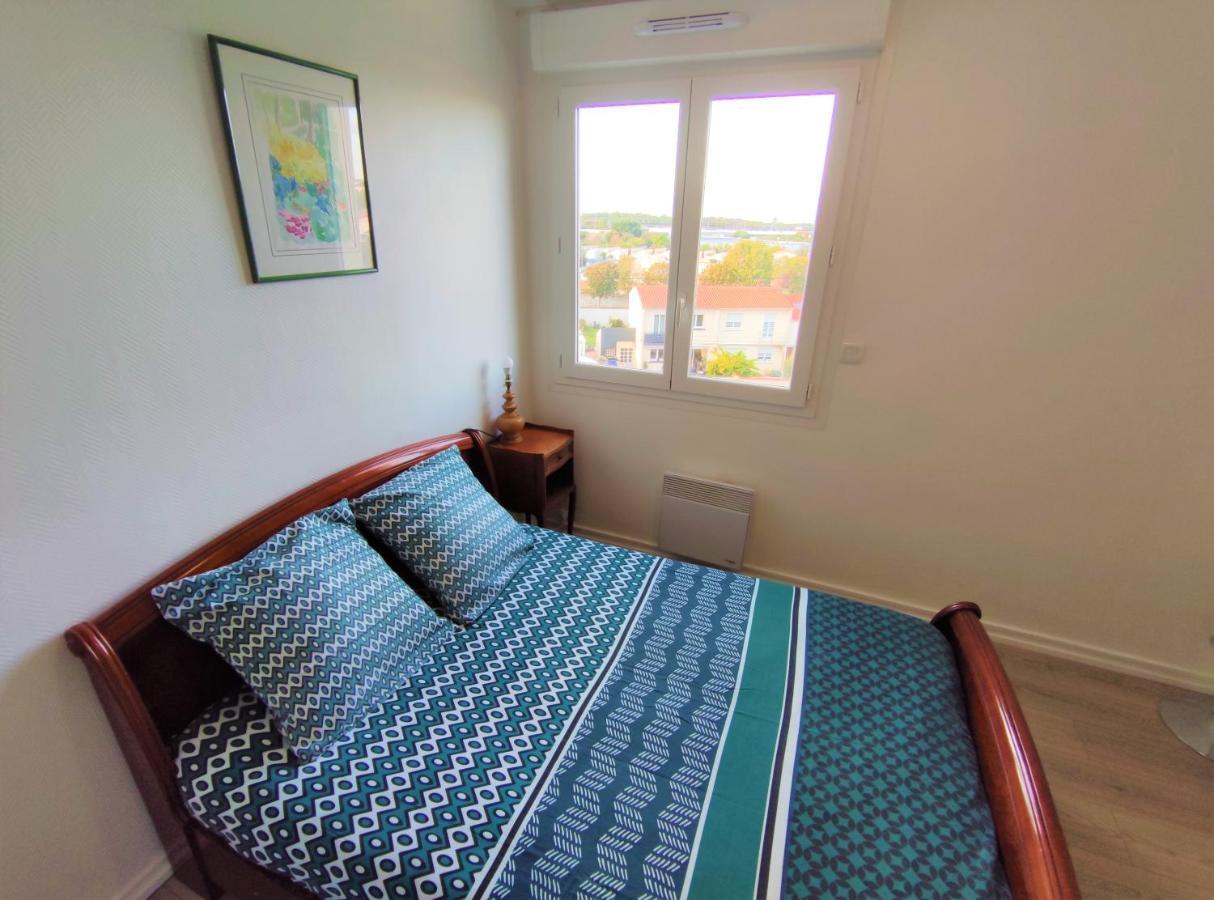 6 Appartements Et 4 Adresses A Mi-Chemin Entre Le Vieux Port Et L Ile De Re ลาโรแชล ภายนอก รูปภาพ